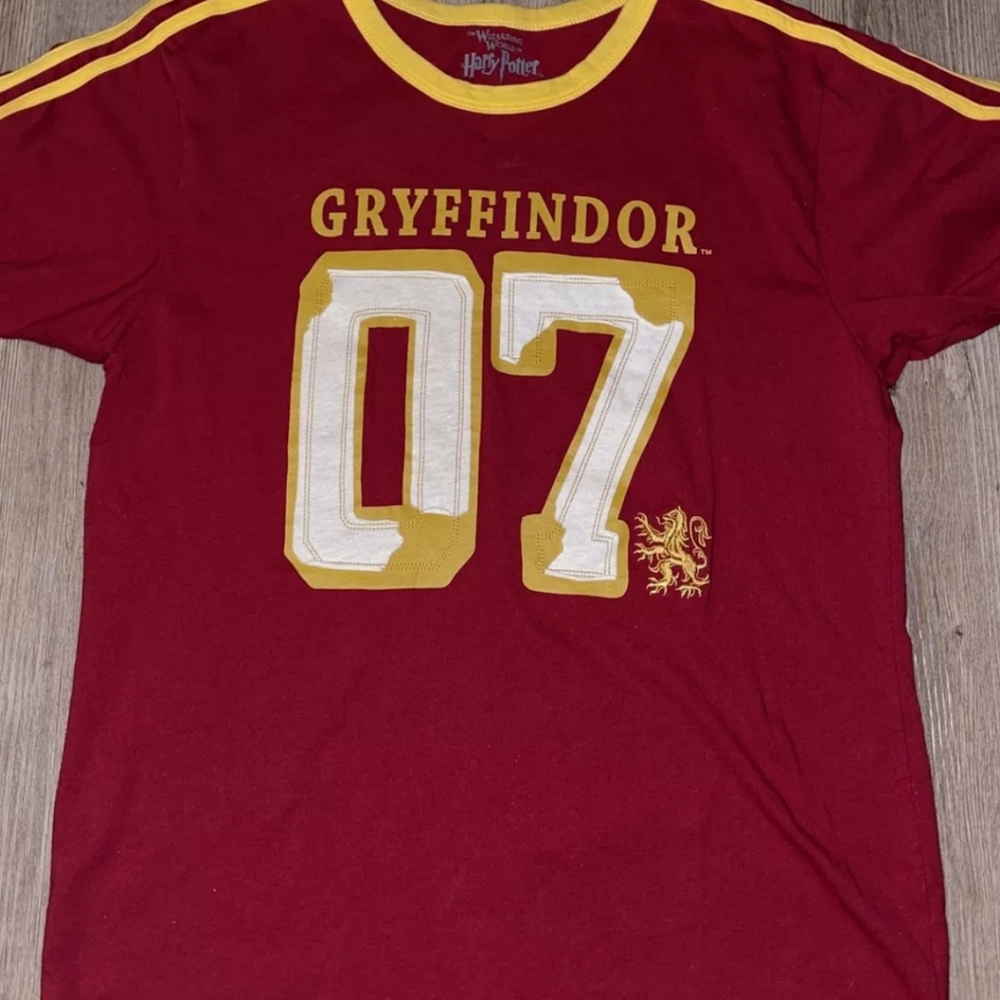Like new harry potter its xs its must have for the real fans